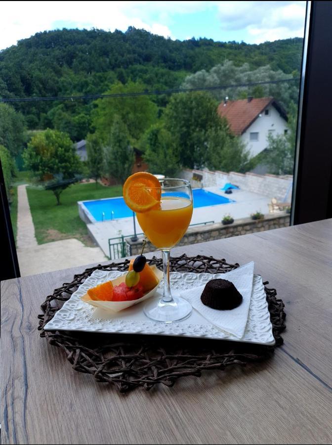 Hotel Lohovo บีฮัช ภายนอก รูปภาพ